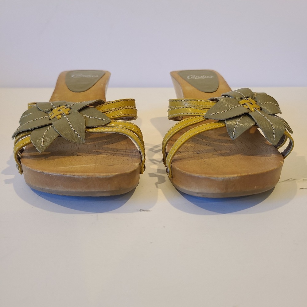 VTG Candies Leather Wooden Platform 6.5 Flower Y2K Heels Sandals Yellow Brown - Picture 9 of 10